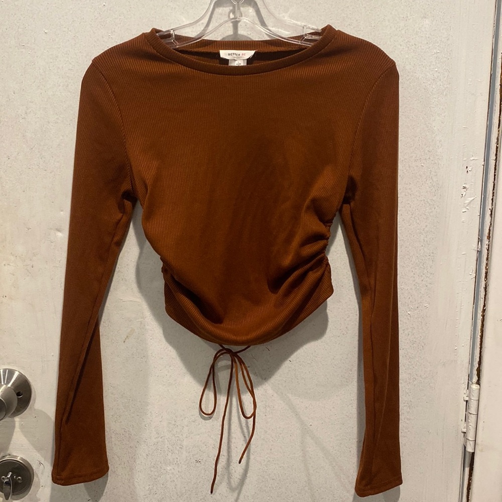 Better Be Long Sleeve open Back Crop Top size- L